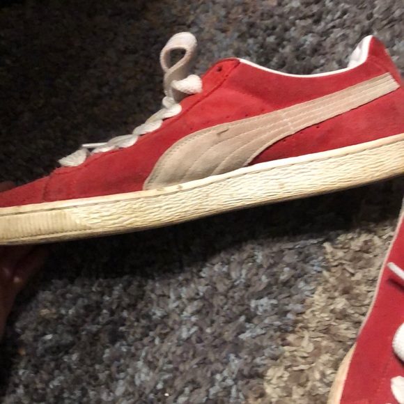 Red Puma Suedes - Picture 2 of 3